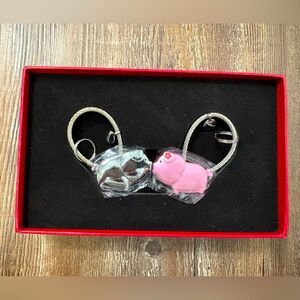 Milesi Magnetic Pig Couple Keychain with Box